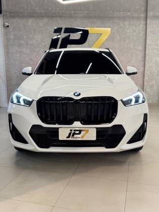 BMW X1 2.0 16V TURBO GASOLINA SDRIVE20I M SPORT STEPTRONIC BMW X1 2.0 16V TURBO GASOLINA SDRIVE20I M SPORT STEPTRONIC